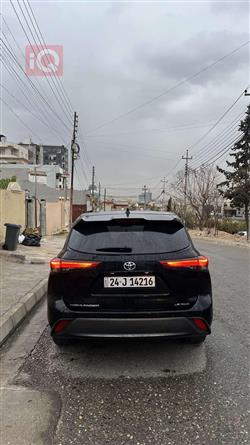 تۆیۆتا هایلاندەر